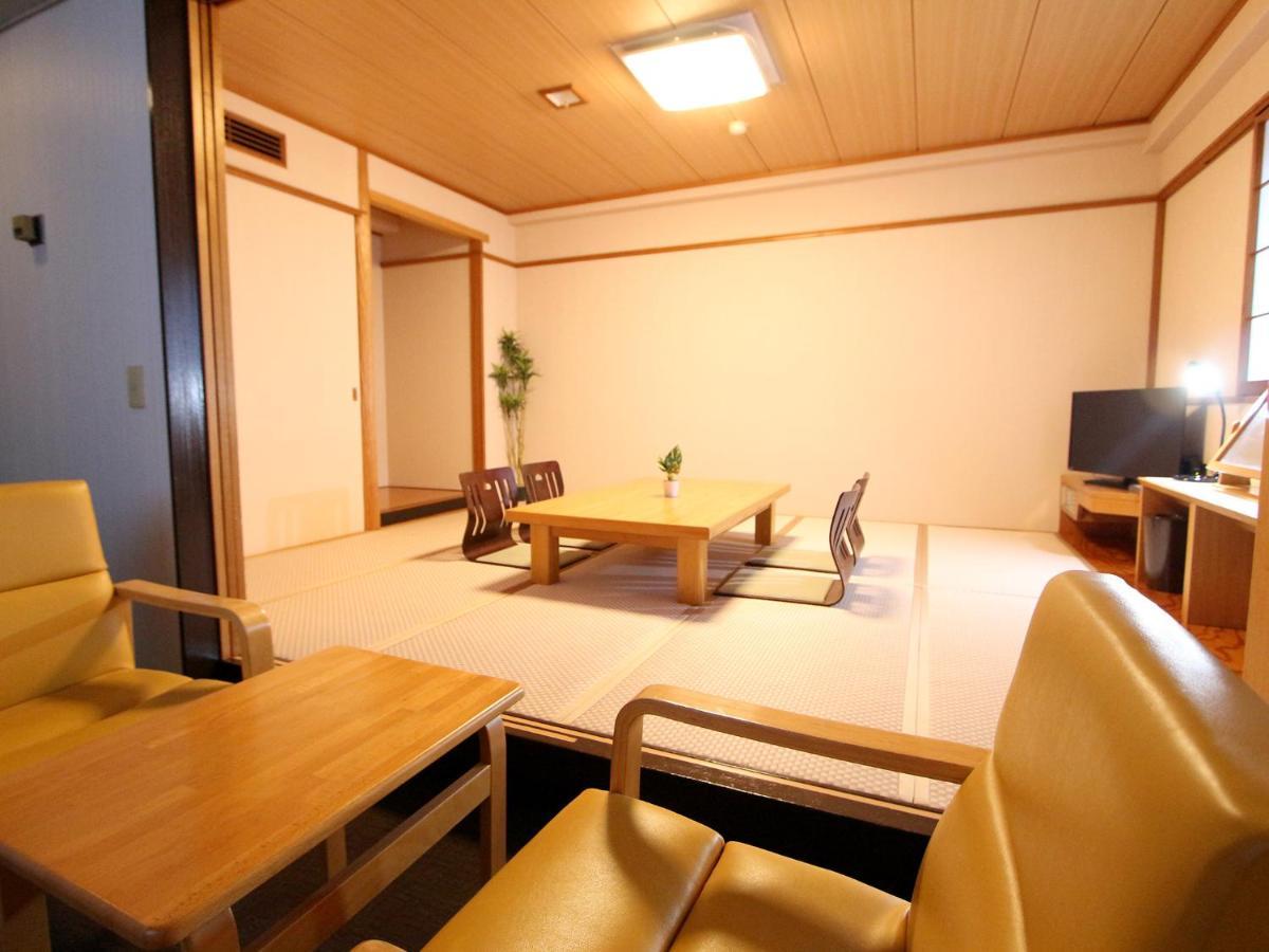 Hotel Livemax Budget Utsunomiya Ngoại thất bức ảnh